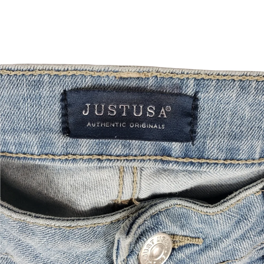 JUST USA Light Blue Distressed Flared Leg High Rise Jeans Size 3 Junior. - Picture 8 of 15